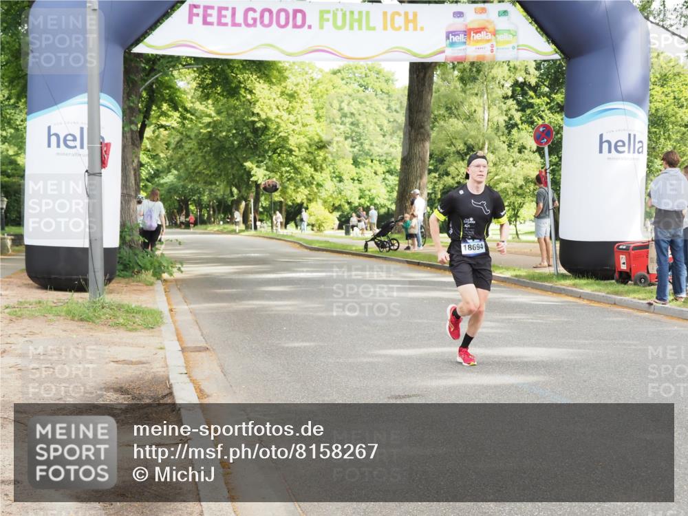 29.06.2025 - hella hamburg halbmarathon MichiJ http://msf.ph/oto/8158267 29.06.2025 10:08:36 Zwischen KM18-KM19 18694 meine-sportfotos.de
