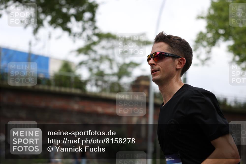 29.06.2025 - hella hamburg halbmarathon Yannick Fuchs http://msf.ph/oto/8158278 29.06.2025 10:19:00 20KM 5301, 6699, 7834, 7963, 9385, 9447, 10780, 13440, 19078 meine-sportfotos.de