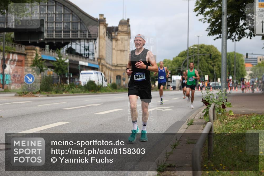29.06.2025 - hella hamburg halbmarathon Yannick Fuchs http://msf.ph/oto/8158303 29.06.2025 10:19:04 20KM 5301, 6699, 6816, 7834, 7963, 9385, 9447, 10780, 12360, 13440, 19078 meine-sportfotos.de