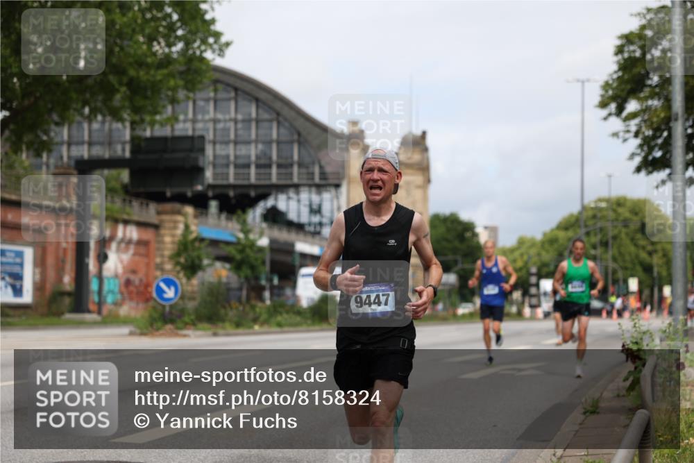 29.06.2025 - hella hamburg halbmarathon Yannick Fuchs http://msf.ph/oto/8158324 29.06.2025 10:19:05 20KM 5301, 6699, 6816, 7963, 9385, 9447, 10780, 11194, 12360, 13440, 19078 meine-sportfotos.de
