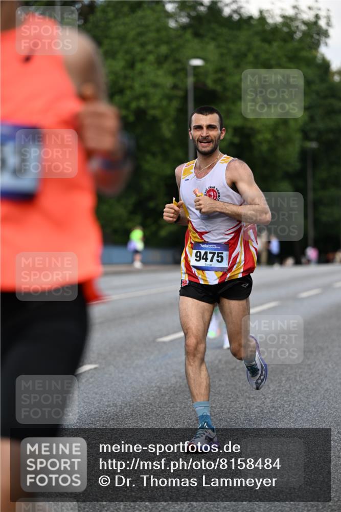 29.06.2025 - hella hamburg halbmarathon Dr. Thomas Lammeyer http://msf.ph/oto/8158484 29.06.2025 09:43:42 Kennedybrücke 5253, 6816, 9151, 9447, 9475 meine-sportfotos.de