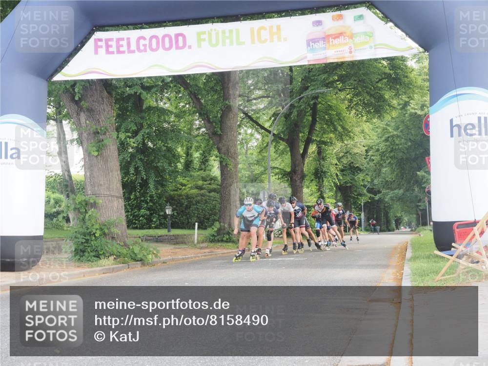 29.06.2025 - hella hamburg halbmarathon KatJ http://msf.ph/oto/8158490 29.06.2025 09:04:54 Zwischen KM18-KM19  meine-sportfotos.de