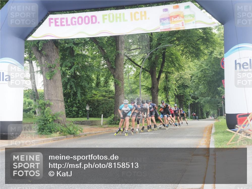 29.06.2025 - hella hamburg halbmarathon KatJ http://msf.ph/oto/8158513 29.06.2025 09:04:54 Zwischen KM18-KM19  meine-sportfotos.de