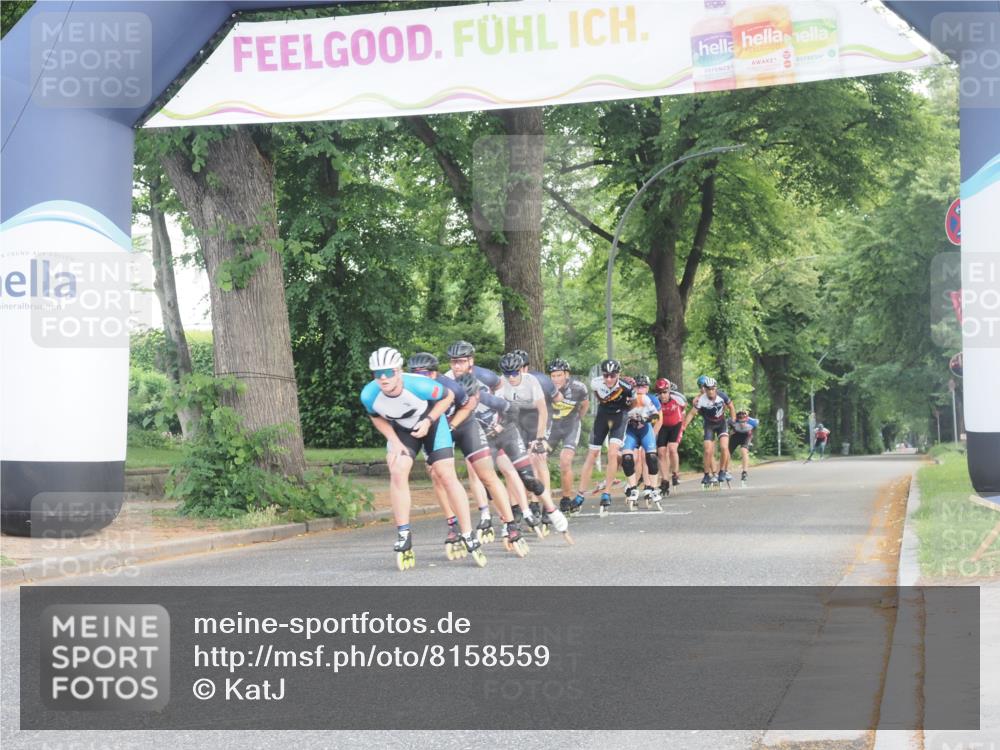 29.06.2025 - hella hamburg halbmarathon KatJ http://msf.ph/oto/8158559 29.06.2025 09:04:55 Zwischen KM18-KM19  meine-sportfotos.de