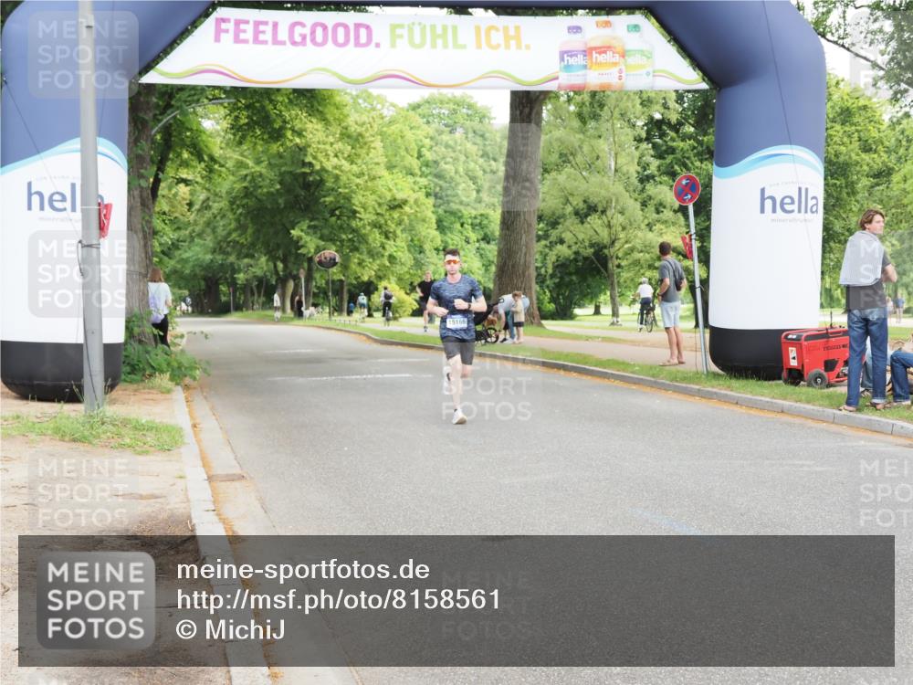 29.06.2025 - hella hamburg halbmarathon MichiJ http://msf.ph/oto/8158561 29.06.2025 10:09:05 Zwischen KM18-KM19 14932, 19072 meine-sportfotos.de