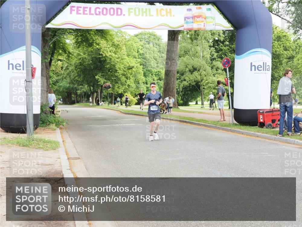 29.06.2025 - hella hamburg halbmarathon MichiJ http://msf.ph/oto/8158581 29.06.2025 10:09:05 Zwischen KM18-KM19 14932, 19072 meine-sportfotos.de