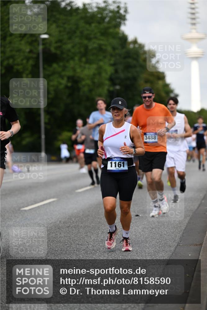 29.06.2025 - hella hamburg halbmarathon Dr. Thomas Lammeyer http://msf.ph/oto/8158590 29.06.2025 10:08:23 Kennedybrücke 1032, 1161, 1355, 1367, 1377, 1674, 2277, 2979, 3413, 3488, 4488, 4951, 5354, 5363, 5365, 5976, 6706, 6709, 7485, 8177, 9526, 10756 meine-sportfotos.de