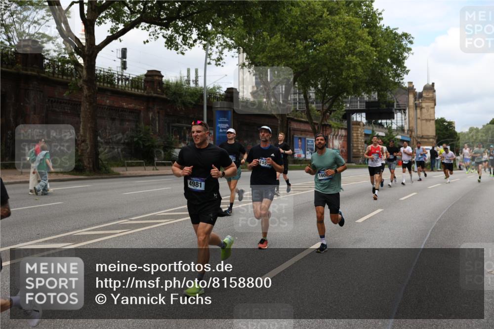 29.06.2025 - hella hamburg halbmarathon Yannick Fuchs http://msf.ph/oto/8158800 29.06.2025 10:38:39 20KM 1057, 1220, 1391, 1415, 1468, 1558, 1782, 1902, 1941, 2365, 2402, 2415, 2816, 3004, 3021, 3305, 3907, 4310, 4425, 4981, 4991, 4999, 5231, 5275, 5476, 5624, 5884, 6490, 6903, 7005, 7191, 7322, 8063, 8722, 9081, 9159, 9374, 9444, 9633, 10193, 10596, 10669, 10930, 11346, 11469, 12159, 12554, 12711, 12966, 13123, 13421, 13996, 14667, 14798, 14816, 15185, 15225, 15233, 15280, 15512, 15862, 16062, 16224, 16316, 16506, 16893, 17097, 17251, 17729, 17748, 18560, 18806, 19207 meine-sportfotos.de