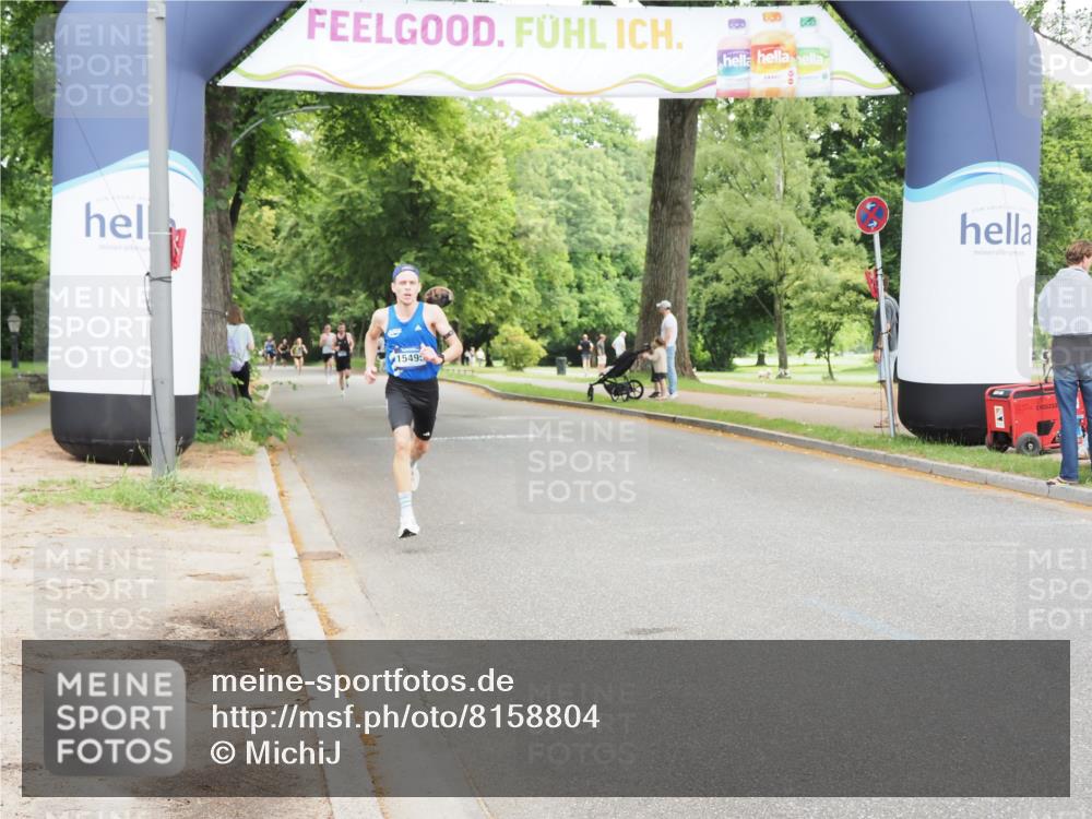 29.06.2025 - hella hamburg halbmarathon MichiJ http://msf.ph/oto/8158804 29.06.2025 10:09:39 Zwischen KM18-KM19  meine-sportfotos.de