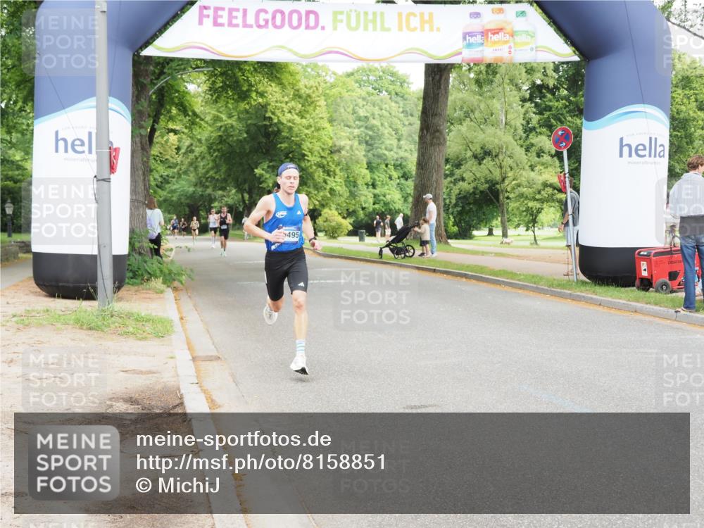 29.06.2025 - hella hamburg halbmarathon MichiJ http://msf.ph/oto/8158851 29.06.2025 10:09:39 Zwischen KM18-KM19  meine-sportfotos.de