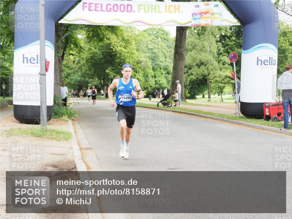 29.06.2025 - hella hamburg halbmarathon MichiJ http://msf.ph/oto/8158871 29.06.2025 10:09:39 Zwischen KM18-KM19  meine-sportfotos.de