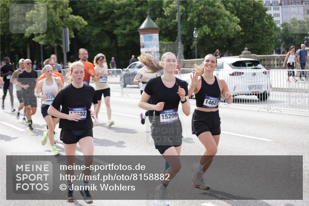 29.06.2025 - hella hamburg halbmarathon Jannik Wohlers http://msf.ph/oto/8158882 29.06.2025 10:18:13 Lombardsbrücke 1234, 1521, 1820, 2703, 2821, 3202, 3529, 3591, 3592, 4123, 4383, 4802, 5049, 5834, 5910, 6332, 6533, 7121, 7160, 7214, 7454, 8341, 8665, 9276, 9505, 9586, 9658, 9748, 10172, 10502, 10687, 10856, 11020, 12347, 12541, 12548, 12552, 12703, 12847, 13193, 13933, 14023, 14247, 14332, 14627, 14760, 14967, 15138, 15208, 15393, 15402, 15436, 15749, 15881, 16209, 16451, 17048, 17283, 17567, 18246, 18336, 18456, 18825 meine-sportfotos.de