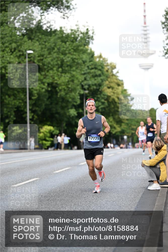 29.06.2025 - hella hamburg halbmarathon Dr. Thomas Lammeyer http://msf.ph/oto/8158884 29.06.2025 09:43:51 Kennedybrücke 5253, 6816, 9151, 9475 meine-sportfotos.de