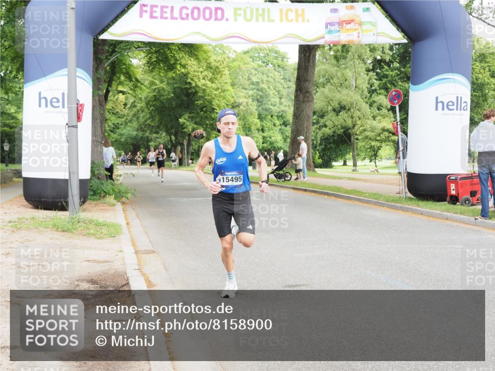 29.06.2025 - hella hamburg halbmarathon MichiJ http://msf.ph/oto/8158900 29.06.2025 10:09:40 Zwischen KM18-KM19 15495 meine-sportfotos.de