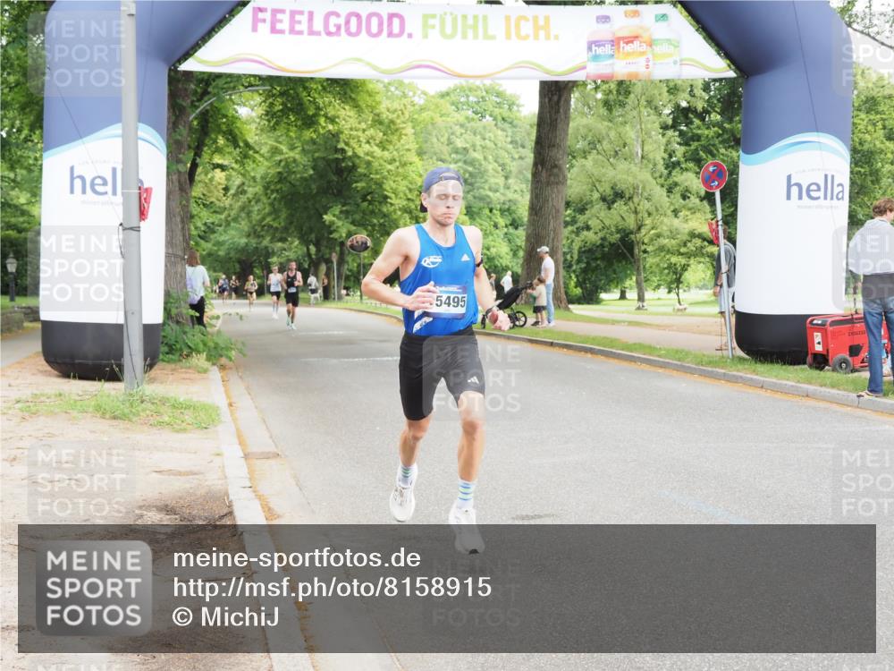 29.06.2025 - hella hamburg halbmarathon MichiJ http://msf.ph/oto/8158915 29.06.2025 10:09:40 Zwischen KM18-KM19 15495 meine-sportfotos.de