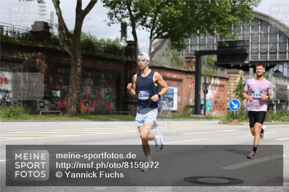 29.06.2025 - hella hamburg halbmarathon Yannick Fuchs http://msf.ph/oto/8159072 29.06.2025 10:19:29 20KM 2459, 6816, 7331, 7855, 7963, 9269, 10234, 11194, 11678, 12360, 14753, 17614, 18569, 19041 meine-sportfotos.de