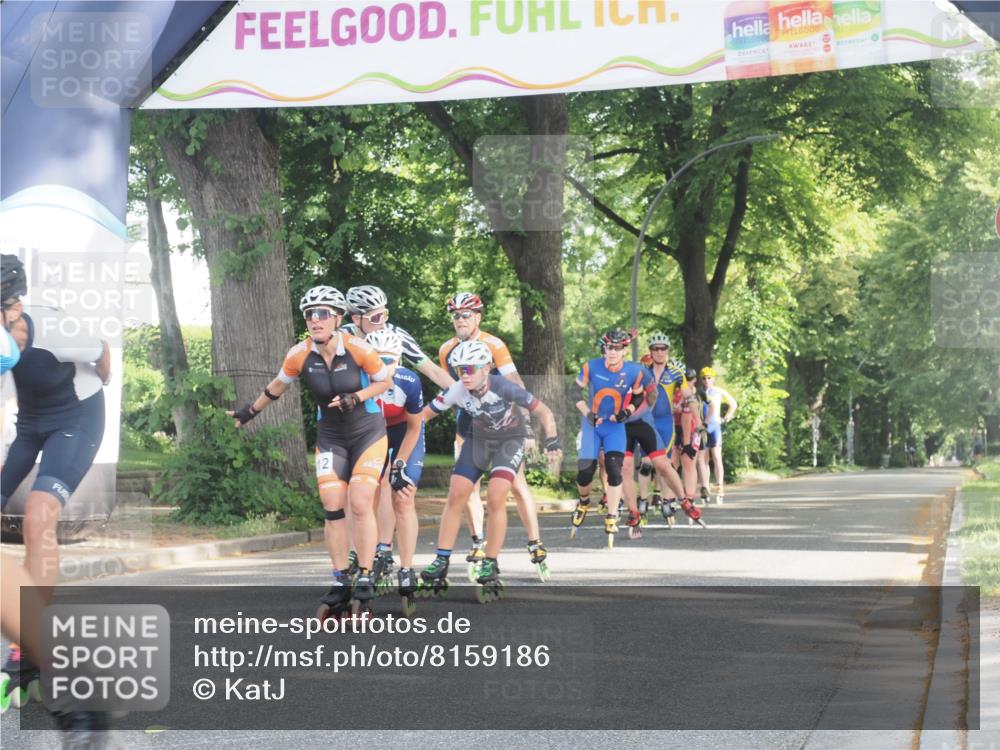 29.06.2025 - hella hamburg halbmarathon KatJ http://msf.ph/oto/8159186 29.06.2025 09:06:20 Zwischen KM18-KM19  meine-sportfotos.de