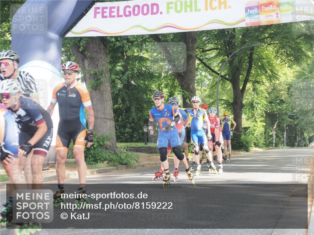 29.06.2025 - hella hamburg halbmarathon KatJ http://msf.ph/oto/8159222 29.06.2025 09:06:21 Zwischen KM18-KM19  meine-sportfotos.de