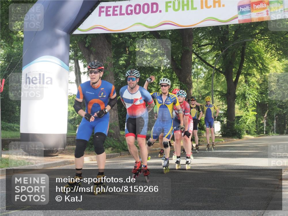 29.06.2025 - hella hamburg halbmarathon KatJ http://msf.ph/oto/8159266 29.06.2025 09:06:21 Zwischen KM18-KM19  meine-sportfotos.de