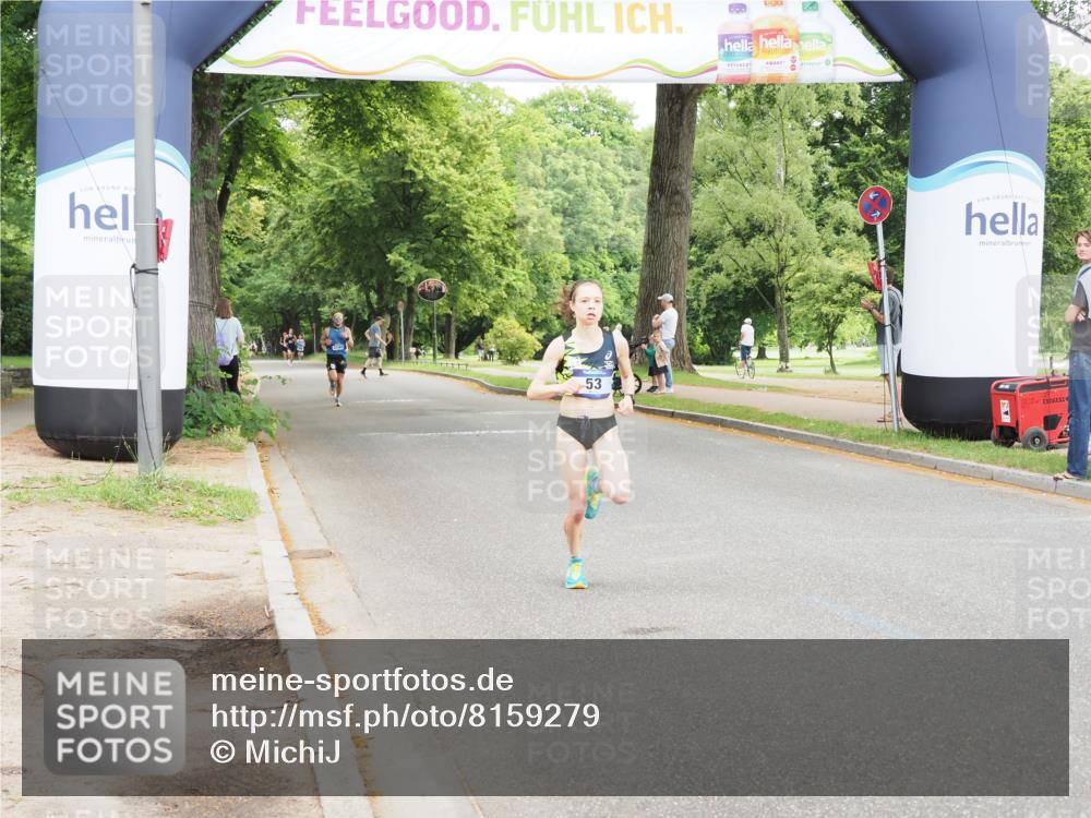 29.06.2025 - hella hamburg halbmarathon MichiJ http://msf.ph/oto/8159279 29.06.2025 10:09:51 Zwischen KM18-KM19 53, 6380, 11342 meine-sportfotos.de