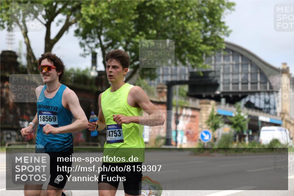 29.06.2025 - hella hamburg halbmarathon Yannick Fuchs http://msf.ph/oto/8159307 29.06.2025 10:19:37 20KM 2459, 5612, 7331, 7855, 9269, 11678, 14506, 14753, 17614, 18569, 18695, 19041 meine-sportfotos.de