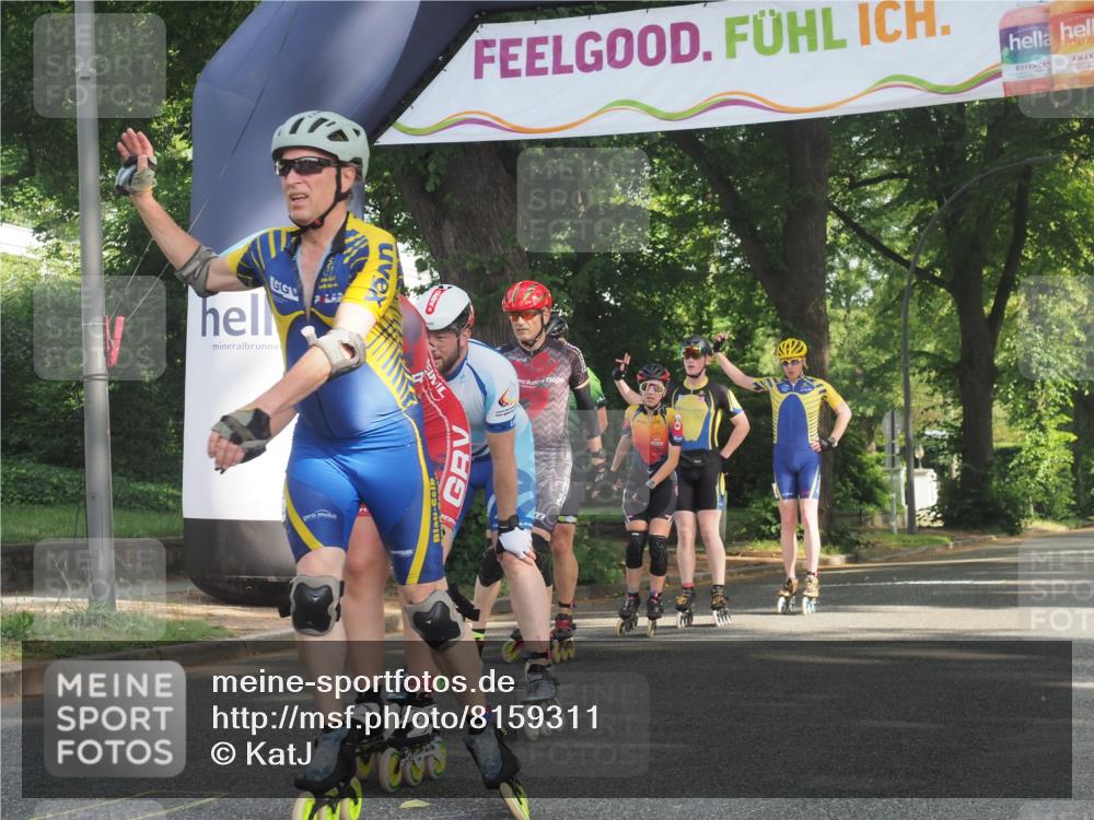 29.06.2025 - hella hamburg halbmarathon KatJ http://msf.ph/oto/8159311 29.06.2025 09:06:22 Zwischen KM18-KM19  meine-sportfotos.de