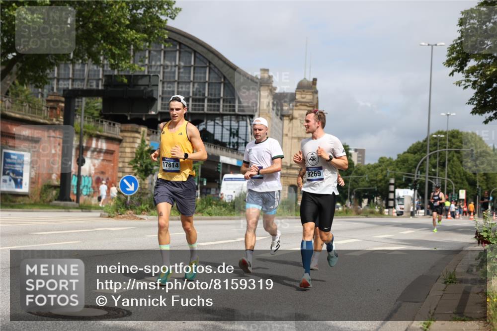29.06.2025 - hella hamburg halbmarathon Yannick Fuchs http://msf.ph/oto/8159319 29.06.2025 10:19:40 20KM 2459, 5612, 7142, 7331, 7855, 9269, 11678, 14506, 14753, 17614, 18569, 18695, 19041 meine-sportfotos.de