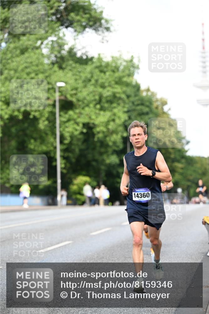29.06.2025 - hella hamburg halbmarathon Dr. Thomas Lammeyer http://msf.ph/oto/8159346 29.06.2025 09:43:57 Kennedybrücke  meine-sportfotos.de