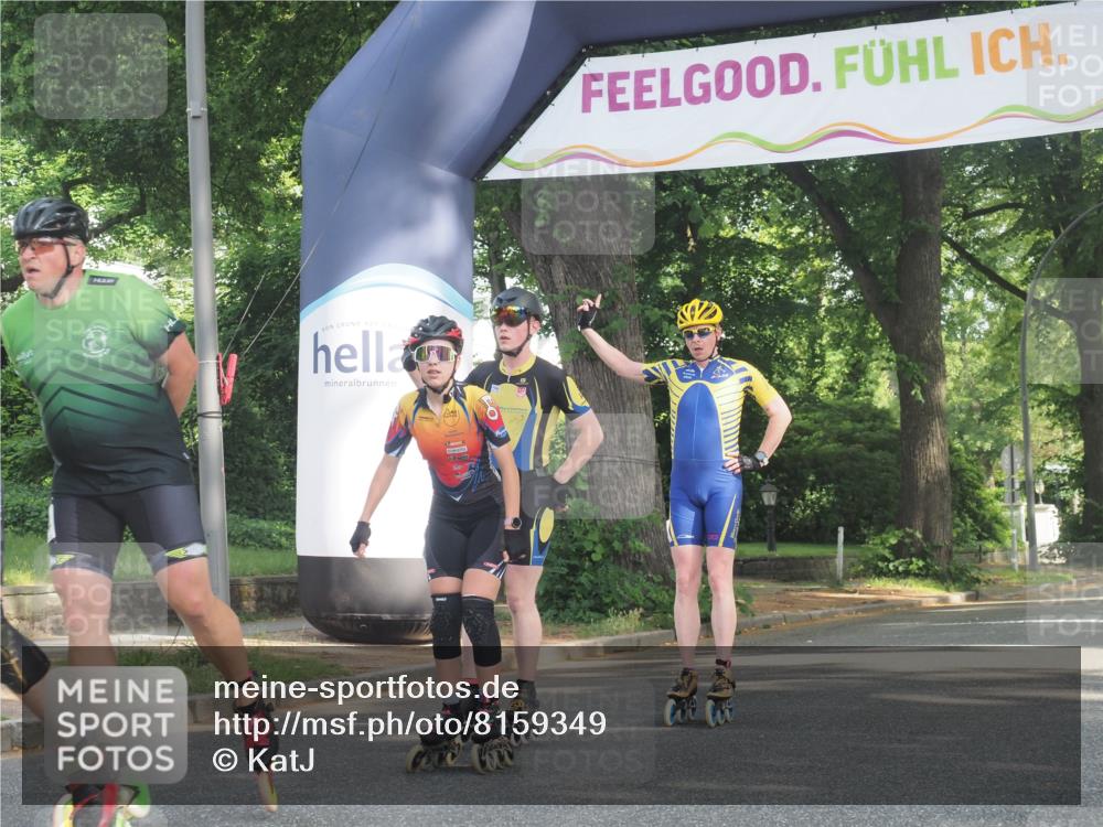 29.06.2025 - hella hamburg halbmarathon KatJ http://msf.ph/oto/8159349 29.06.2025 09:06:23 Zwischen KM18-KM19  meine-sportfotos.de