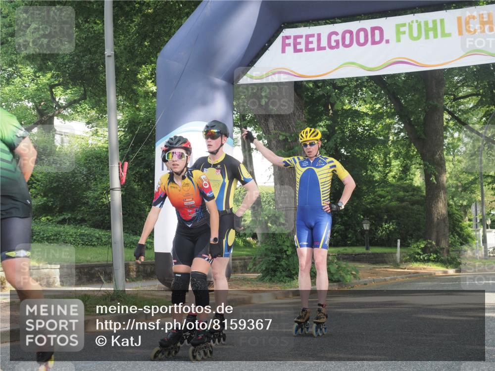 29.06.2025 - hella hamburg halbmarathon KatJ http://msf.ph/oto/8159367 29.06.2025 09:06:23 Zwischen KM18-KM19  meine-sportfotos.de