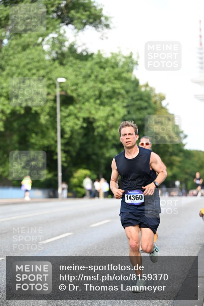 29.06.2025 - hella hamburg halbmarathon Dr. Thomas Lammeyer http://msf.ph/oto/8159370 29.06.2025 09:43:57 Kennedybrücke  meine-sportfotos.de