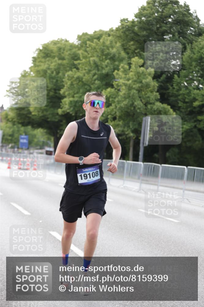 29.06.2025 - hella hamburg halbmarathon Jannik Wohlers http://msf.ph/oto/8159399 29.06.2025 09:39:12 Lombardsbrücke 51, 6699, 11342, 13016, 14932, 15166, 16548, 18694, 18848, 19108 meine-sportfotos.de