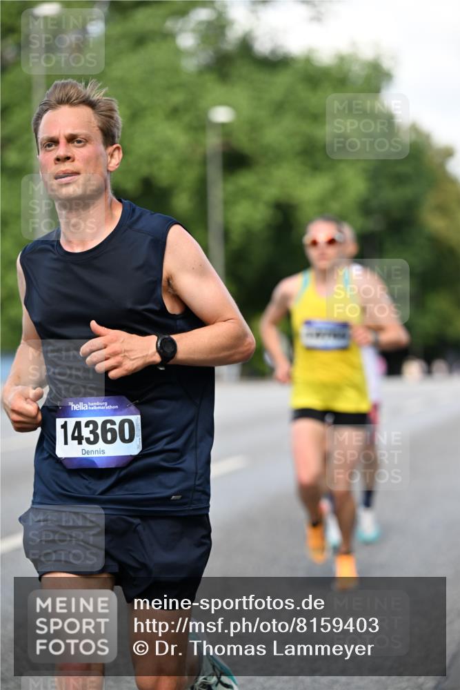29.06.2025 - hella hamburg halbmarathon Dr. Thomas Lammeyer http://msf.ph/oto/8159403 29.06.2025 09:43:58 Kennedybrücke  meine-sportfotos.de