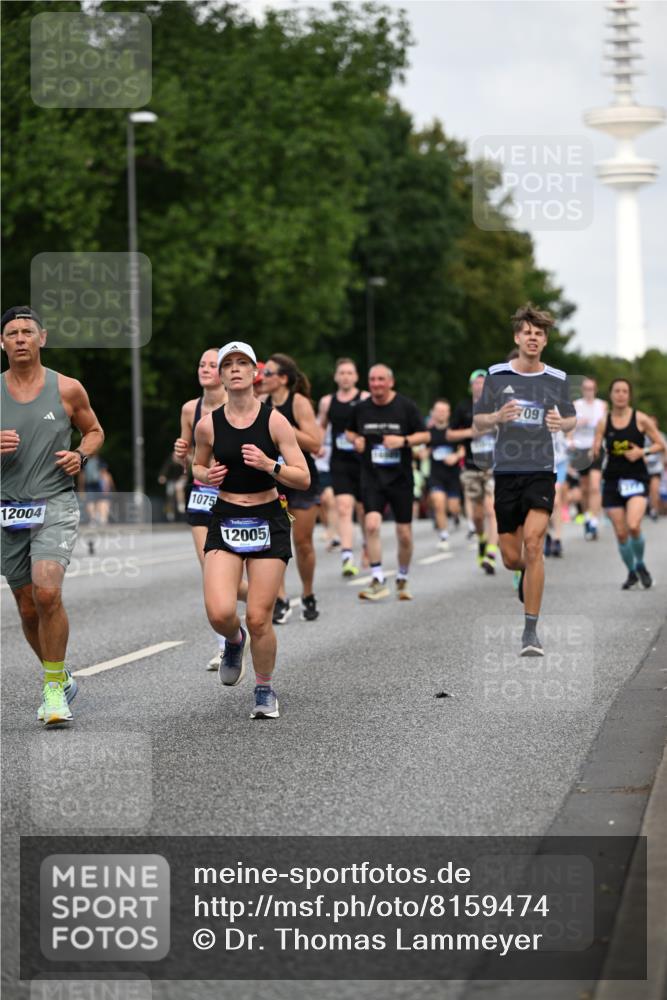29.06.2025 - hella hamburg halbmarathon Dr. Thomas Lammeyer http://msf.ph/oto/8159474 29.06.2025 10:08:30 Kennedybrücke 1032, 1161, 1367, 1377, 1674, 2011, 2979, 3413, 3488, 4488, 4904, 5354, 5363, 5365, 5976, 6706, 6709, 10213, 10756, 10962 meine-sportfotos.de