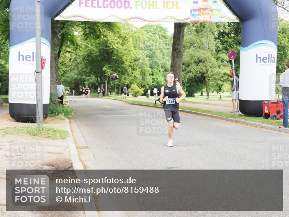 29.06.2025 - hella hamburg halbmarathon MichiJ http://msf.ph/oto/8159488 29.06.2025 10:09:57 Zwischen KM18-KM19 53, 2144, 6380 meine-sportfotos.de