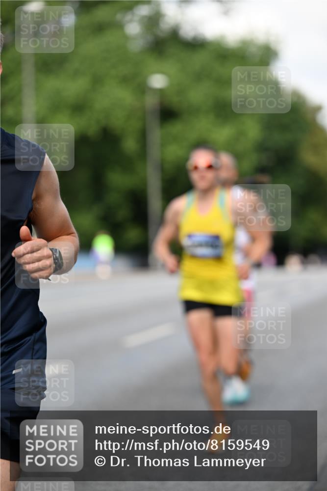 29.06.2025 - hella hamburg halbmarathon Dr. Thomas Lammeyer http://msf.ph/oto/8159549 29.06.2025 09:43:58 Kennedybrücke  meine-sportfotos.de