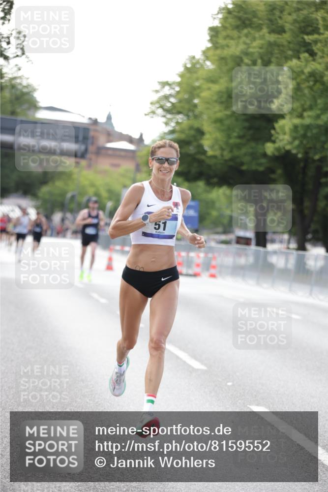 29.06.2025 - hella hamburg halbmarathon Jannik Wohlers http://msf.ph/oto/8159552 29.06.2025 09:39:15 Lombardsbrücke 51, 6699, 11342, 13016, 14932, 15166, 16548, 18848, 19108 meine-sportfotos.de