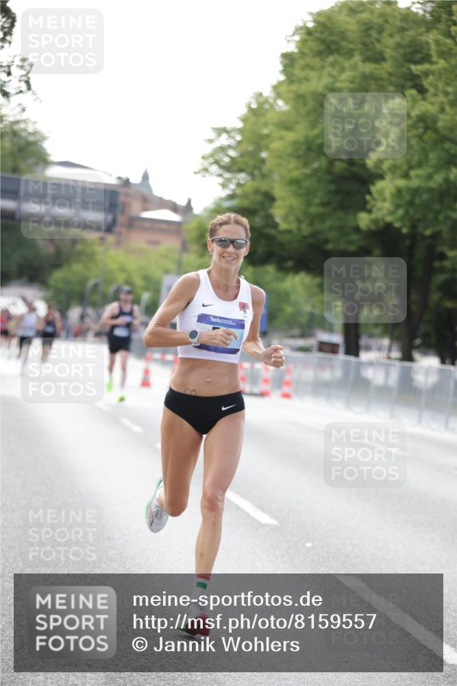 29.06.2025 - hella hamburg halbmarathon Jannik Wohlers http://msf.ph/oto/8159557 29.06.2025 09:39:15 Lombardsbrücke 51, 6699, 11342, 13016, 14932, 15166, 16548, 18848, 19108 meine-sportfotos.de