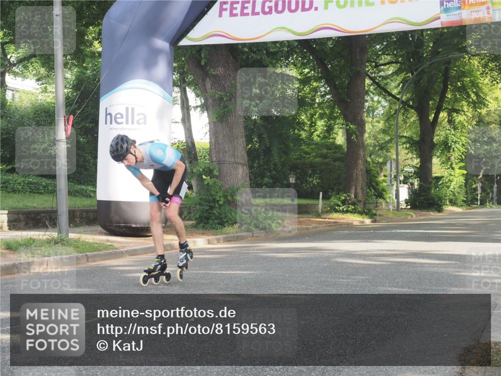 29.06.2025 - hella hamburg halbmarathon KatJ http://msf.ph/oto/8159563 29.06.2025 09:06:37 Zwischen KM18-KM19  meine-sportfotos.de