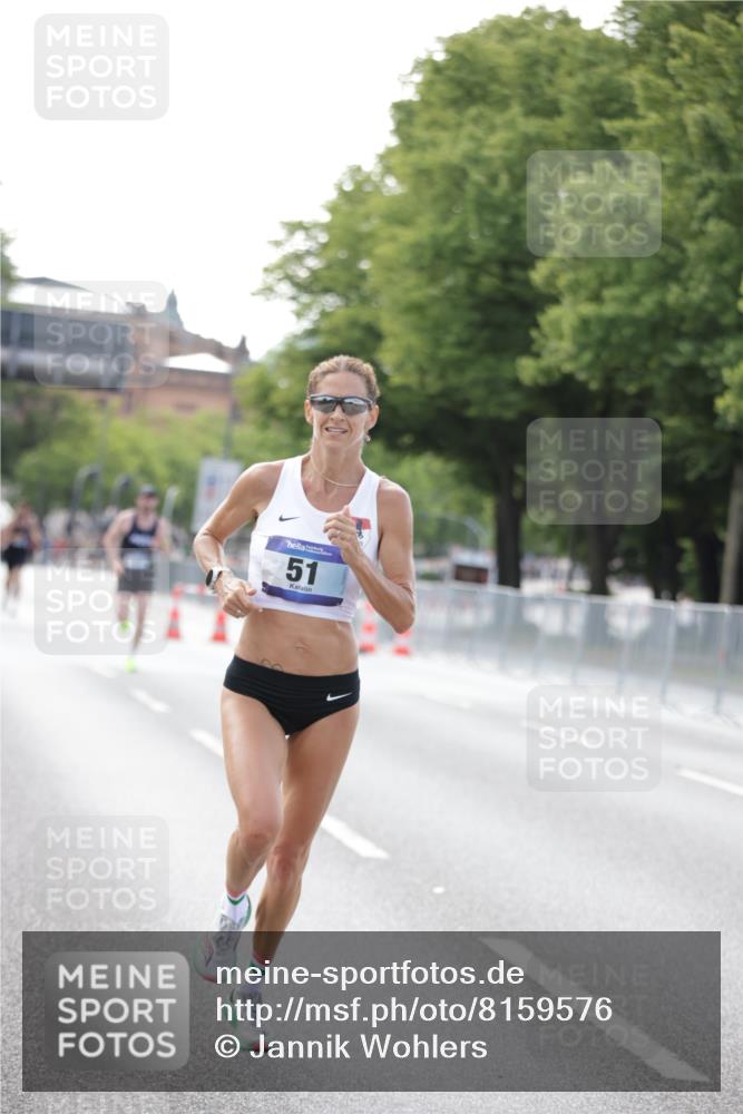 29.06.2025 - hella hamburg halbmarathon Jannik Wohlers http://msf.ph/oto/8159576 29.06.2025 09:39:15 Lombardsbrücke 51, 6699, 11342, 13016, 14932, 15166, 16548, 18848, 19108 meine-sportfotos.de