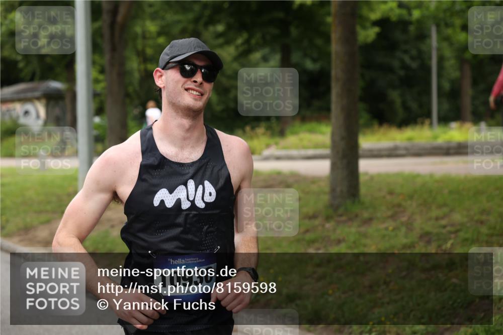 29.06.2025 - hella hamburg halbmarathon Yannick Fuchs http://msf.ph/oto/8159598 29.06.2025 10:38:43 20KM 1057, 1220, 1391, 1415, 1468, 1558, 1782, 1902, 1941, 2365, 2402, 2415, 2816, 3004, 3021, 3305, 3907, 4310, 4991, 4999, 5231, 5275, 5476, 5624, 5884, 6490, 6903, 7005, 7191, 7322, 8722, 9159, 9374, 9444, 9633, 10193, 10596, 10930, 11469, 12159, 12554, 12711, 12966, 13123, 14351, 14667, 14798, 14816, 15185, 15225, 15233, 15280, 15862, 16316, 16506, 16893, 17097, 17251, 17729, 17748, 18560, 18806, 19207 meine-sportfotos.de