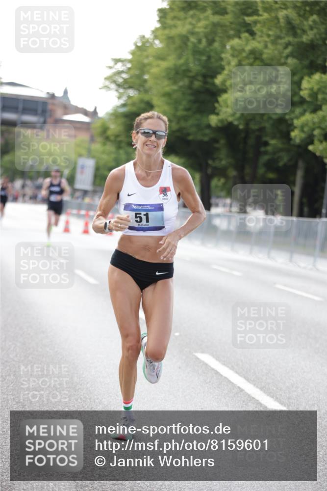 29.06.2025 - hella hamburg halbmarathon Jannik Wohlers http://msf.ph/oto/8159601 29.06.2025 09:39:15 Lombardsbrücke 51, 6699, 11342, 13016, 14932, 15166, 16548, 18848, 19108 meine-sportfotos.de