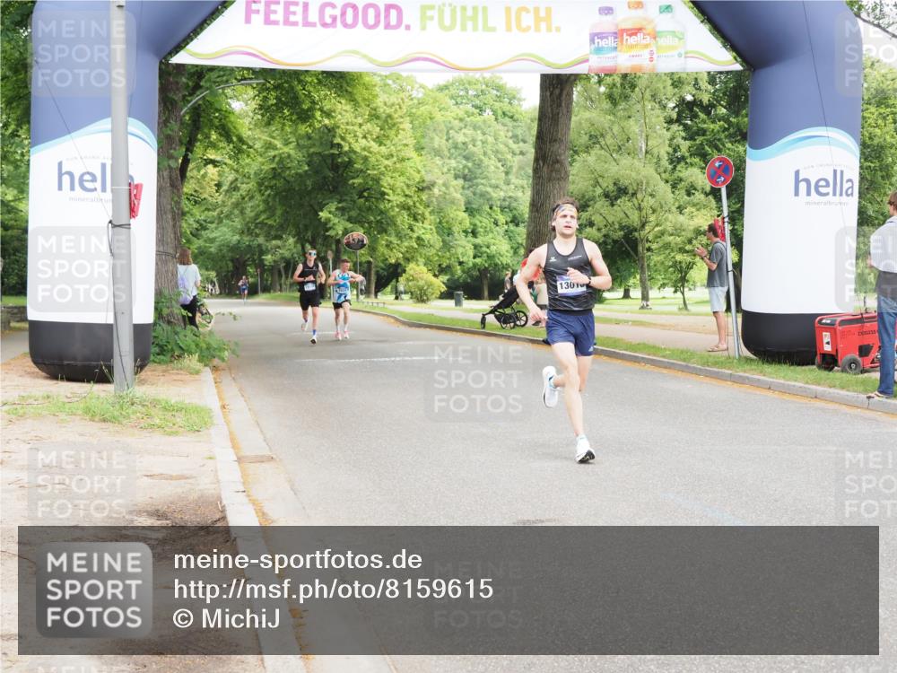 29.06.2025 - hella hamburg halbmarathon MichiJ http://msf.ph/oto/8159615 29.06.2025 10:10:07 Zwischen KM18-KM19  meine-sportfotos.de