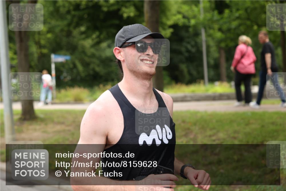 29.06.2025 - hella hamburg halbmarathon Yannick Fuchs http://msf.ph/oto/8159628 29.06.2025 10:38:43 20KM 1057, 1220, 1391, 1415, 1468, 1558, 1782, 1902, 1941, 2365, 2402, 2415, 2816, 3004, 3021, 3305, 3907, 4310, 4991, 4999, 5231, 5275, 5476, 5624, 5884, 6490, 6903, 7005, 7191, 7322, 8722, 9159, 9374, 9444, 9633, 10193, 10596, 10930, 11469, 12159, 12554, 12711, 12966, 13123, 14351, 14667, 14798, 14816, 15185, 15225, 15233, 15280, 15862, 16316, 16506, 16893, 17097, 17251, 17729, 17748, 18560, 18806, 19207 meine-sportfotos.de
