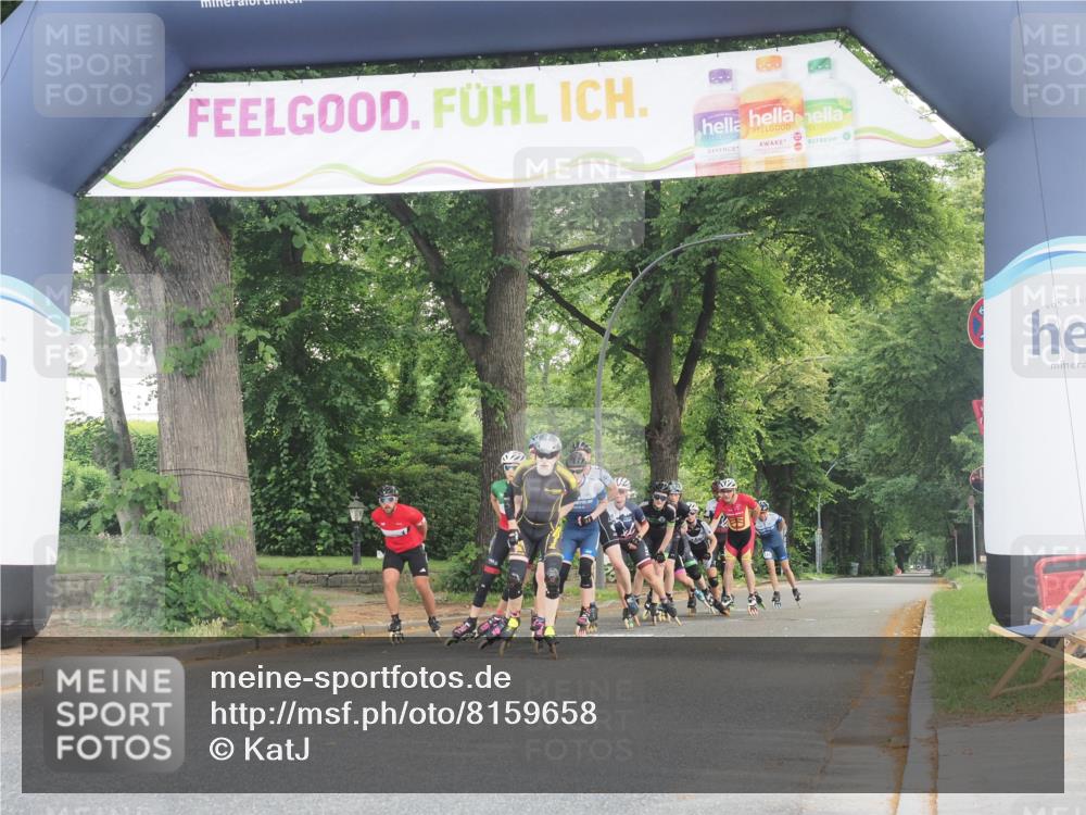 29.06.2025 - hella hamburg halbmarathon KatJ http://msf.ph/oto/8159658 29.06.2025 09:07:43 Zwischen KM18-KM19  meine-sportfotos.de
