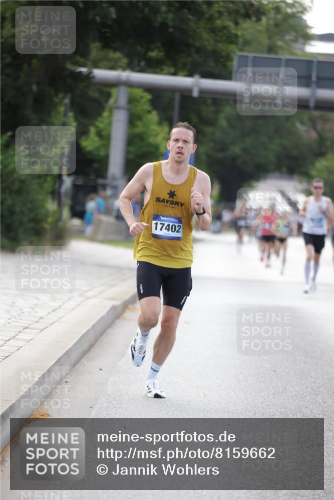 29.06.2025 - hella hamburg halbmarathon Jannik Wohlers http://msf.ph/oto/8159662 29.06.2025 09:39:18 Lombardsbrücke 51, 6699, 11342, 11678, 13016, 14932, 15166, 16548, 17402, 18848, 19108 meine-sportfotos.de