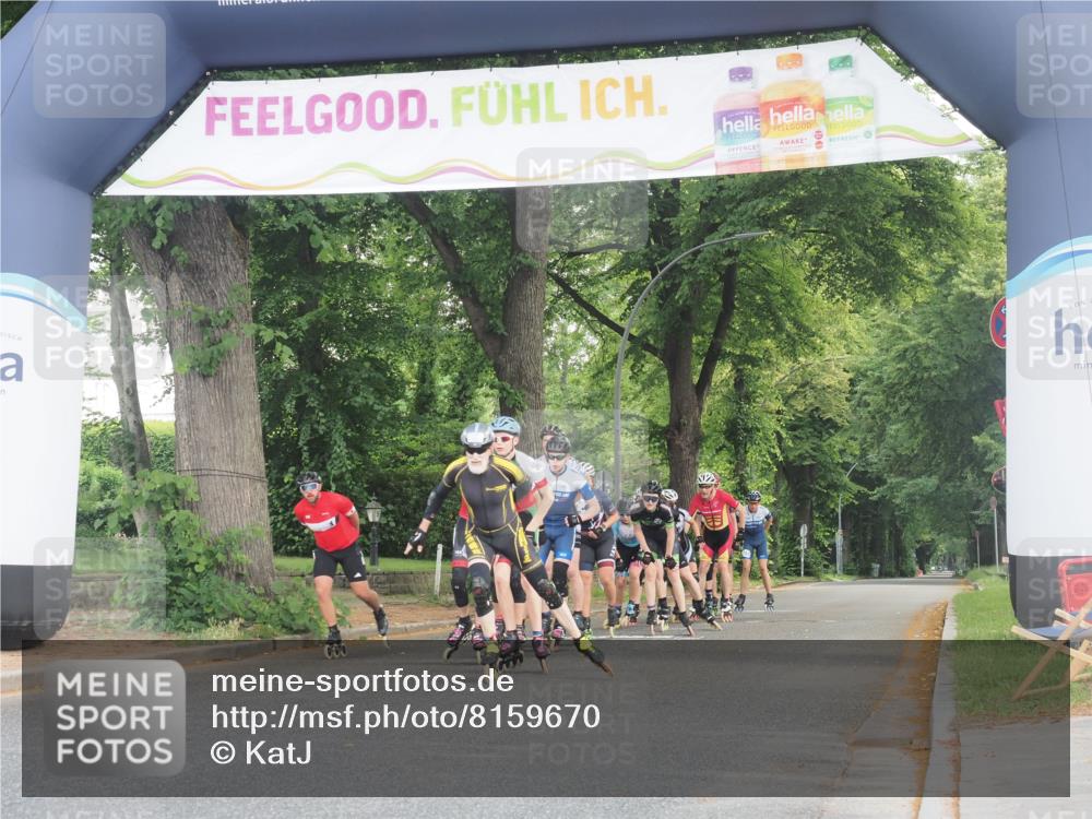 29.06.2025 - hella hamburg halbmarathon KatJ http://msf.ph/oto/8159670 29.06.2025 09:07:44 Zwischen KM18-KM19  meine-sportfotos.de