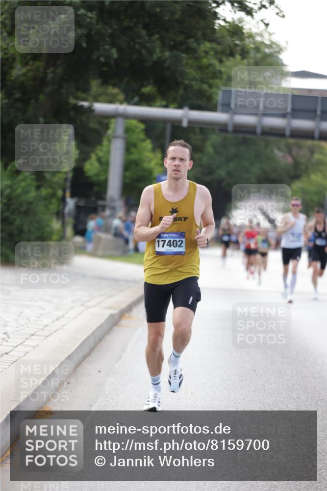 29.06.2025 - hella hamburg halbmarathon Jannik Wohlers http://msf.ph/oto/8159700 29.06.2025 09:39:19 Lombardsbrücke 51, 6699, 11342, 11678, 14932, 15166, 17402, 18848, 19108 meine-sportfotos.de