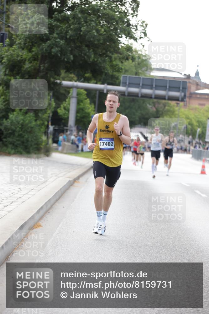29.06.2025 - hella hamburg halbmarathon Jannik Wohlers http://msf.ph/oto/8159731 29.06.2025 09:39:19 Lombardsbrücke 51, 6699, 11342, 11678, 14932, 15166, 17402, 18848, 19108 meine-sportfotos.de