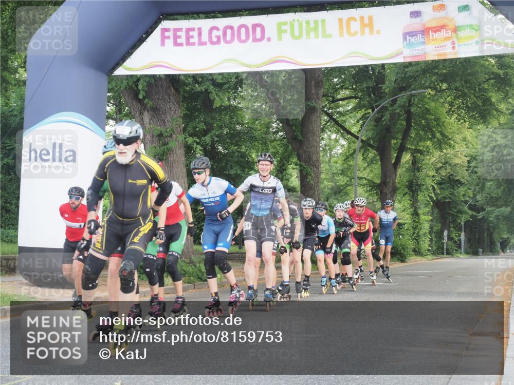 29.06.2025 - hella hamburg halbmarathon KatJ http://msf.ph/oto/8159753 29.06.2025 09:07:44 Zwischen KM18-KM19  meine-sportfotos.de
